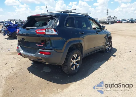2016 Jeep Cherokee Trailhawk from USA, damaged, VIN 1C4PJMBS6GW123827